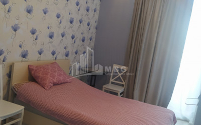 For Sale Flat, in Navtlughi-2