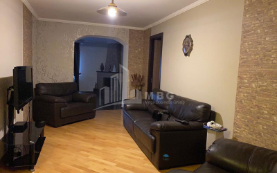 For Sale Flat, in Zemo Vera