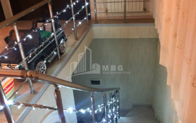 For Rent House - Villa, in Mtatsminda