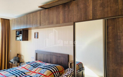 For Sale Flat, in Navtlughi-2