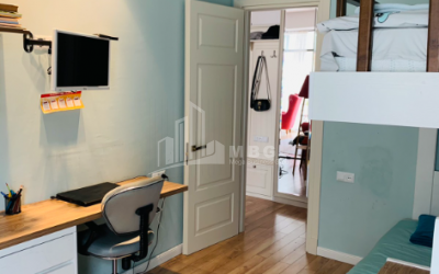 For Sale Flat, in Vake