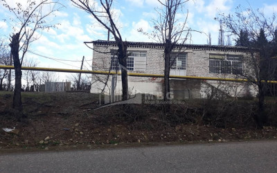 For Sale Building Commercial, in Village Dilikauri