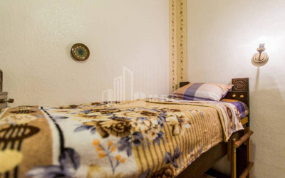 Продается Квартира, в Мтацминда