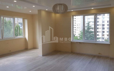 For Sale Flat, in Gldani Massive