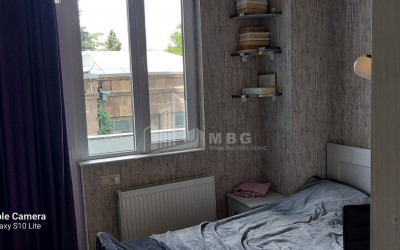 For Sale Flat, in Nadzaladevi