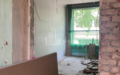 For Sale Hostel - Guesthouse Commercial, in Sololaki