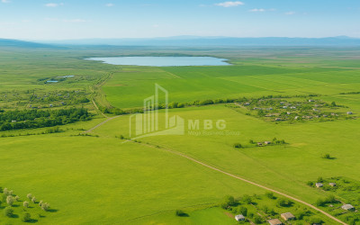 For Sale Building Commercial, in Kumisi