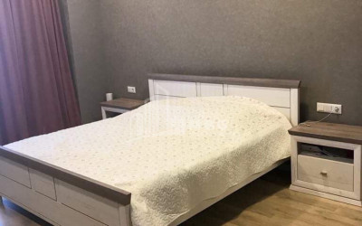 For Sale Flat, in Bagebi