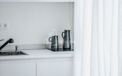 Продается Квартира, в Мтацминда