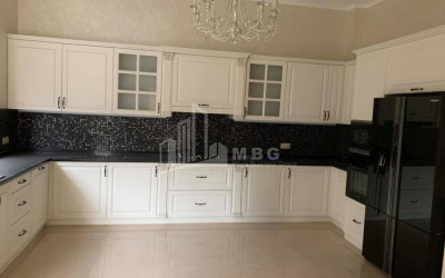 იყიდება სახლი - აგარაკი, დიღმის ჭალა