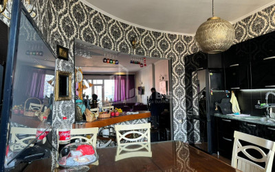 იყიდება ბინა, დიღმის მასივი