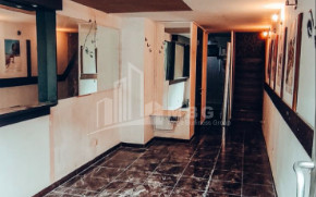 For Sale Витражный фасад Commercial, in Vake