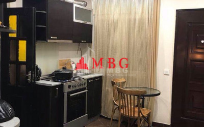 For Sale Flat, in Abanotubani