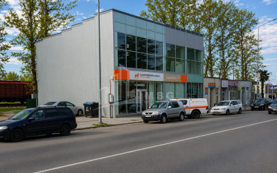 For Sale Building Commercial In Abasha