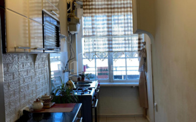 იყიდება ბინა, საბურთალო