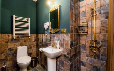 იყიდება სასტუმრო - რეზორტი კომერციული ფართი, პლეხანოვი