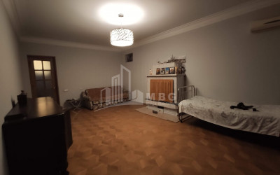 For Sale Flat, in Vera