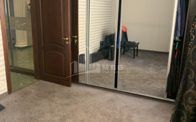 For Sale Flat, in Vake