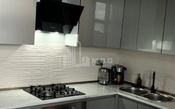 For Sale Flat, in Surrounding area of metro Guramishvili