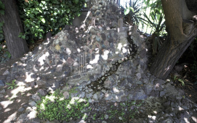 For Rent Building Commercial, in Mtatsminda