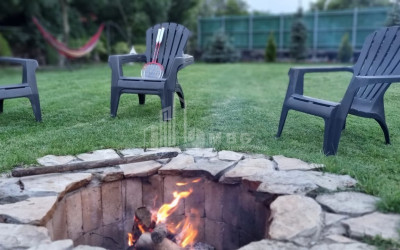 Продается Дом - Вилла В Коджори, Мтацминда Район