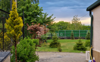 Продается Дом - Вилла В Коджори, Мтацминда Район