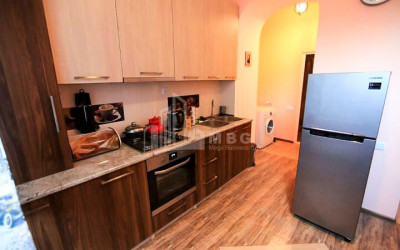 For Sale Flat, in Okros ubani