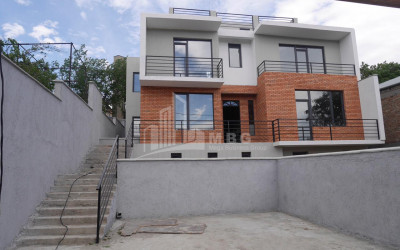 For Sale House   Villa, in Elia