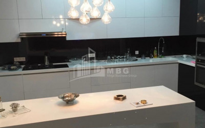 Продается Квартира, в Ваке