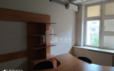For Rent For office Commercial, in Saburtalo