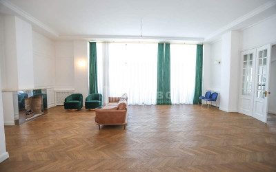 For Sale Flat, in Saburtalo