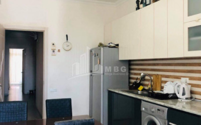 იყიდება ბინა, გლდანის მასივი