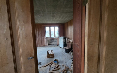 იყიდება ძველი აშენებული სახლი - აგარაკი ზემო ნატანებში, ოზურგეთი