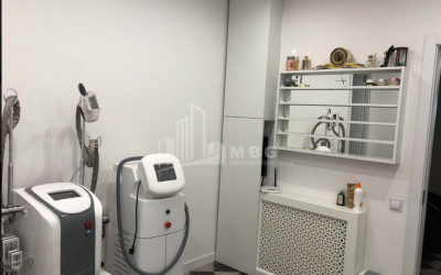 For Sale Витражный фасад Commercial, in Saburtalo