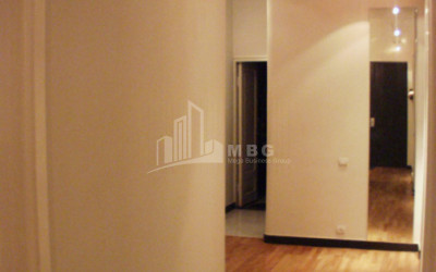 For Sale Flat, in Nadzaladevi
