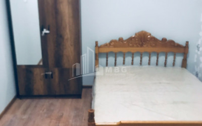 For Sale Flat, in Vedzisi