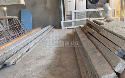 For Rent Витражный фасад Commercial, in Gldani Massive