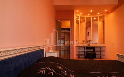 For Sale Flat, in Vake