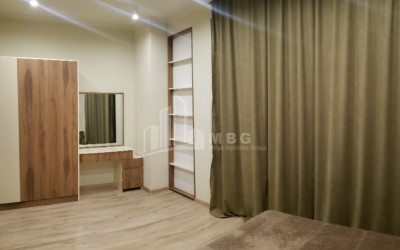 For Rent Flat, in Vedzisi