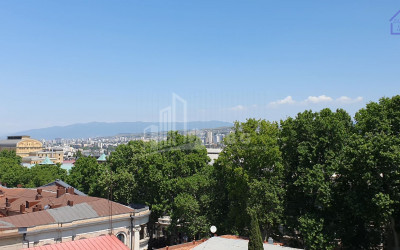 Продается Квартира, в Сололаки