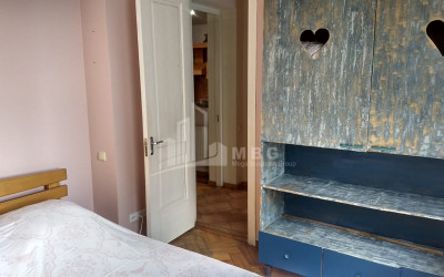 For Sale Flat, in Vake