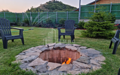 Продается Дом - Вилла В Коджори, Мтацминда Район