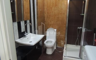 For Sale Flat, in Bagebi