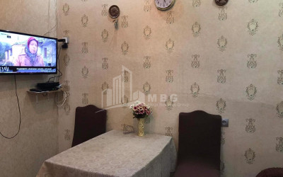 Продается-Квартира-Улица-Бесики-Сололаки-Мтацминда-Район-Тбилиси
