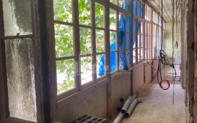 For Sale Hostel - Guesthouse Commercial, in Sololaki