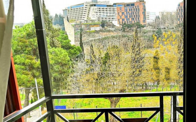 For Sale Hotel - Resort Commercial, in Abanotubani