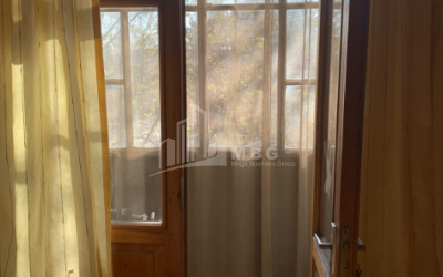 For Sale Flat, in Isani