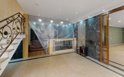 For Sale Building Commercial, in Kutaisi