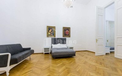 For Sale Flat, in Sololaki