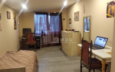 For Sale House - Villa, in Nutsubidze micro-districts (I-V)